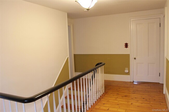 Building Photo - 244 Lippincott Rd