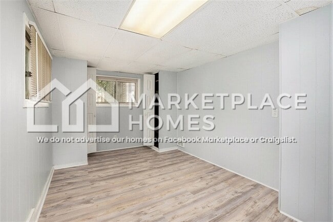 Building Photo - 7043 Meadow Ave