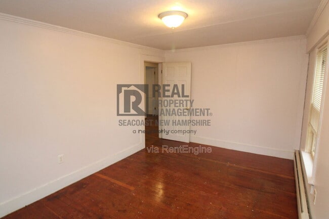 Building Photo - 6 Smith Ct