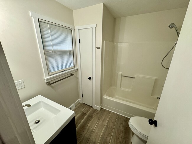 Bathroom 2 - 1811 Clifford Dr