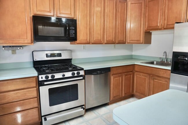 Building Photo - 3812 Littleton St