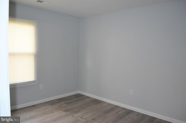 Building Photo - 14903 Neath Ct