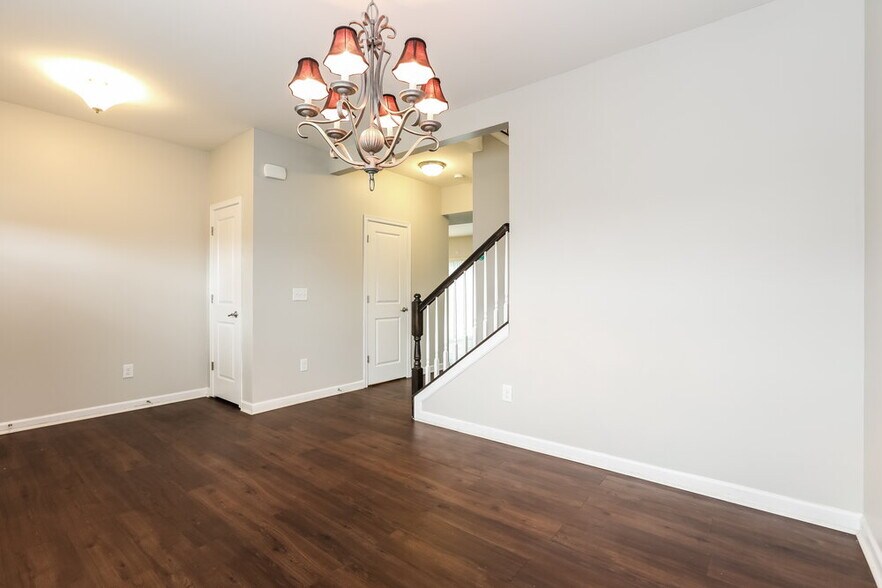 Building Photo - 3116 Teaside Ln