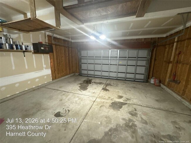 Building Photo - 395 Heathrow Dr