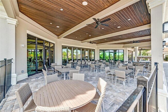 Building Photo - 16804 Vardon Ter