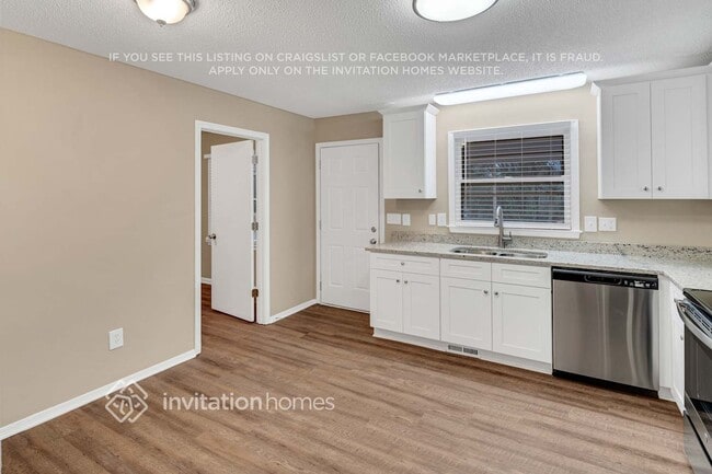 Building Photo - 2101 Stallings Rd