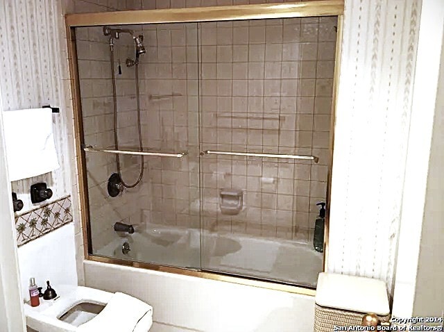 Bathroom 2 - 7701 Wurzbach Rd