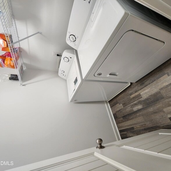 Building Photo - 157 Roebuck Ln