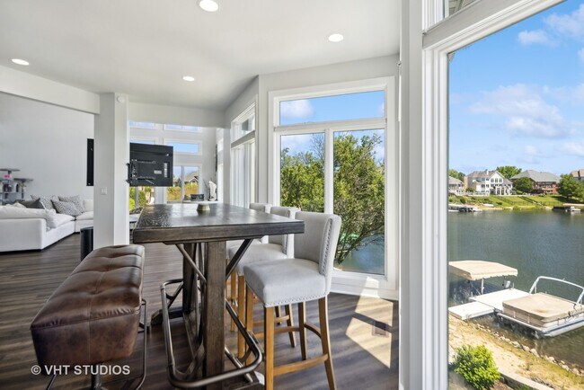 Building Photo - 13161 Wood Duck Dr