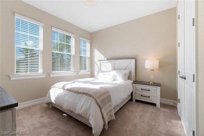 Building Photo - 16765 Siesta Drum Wy