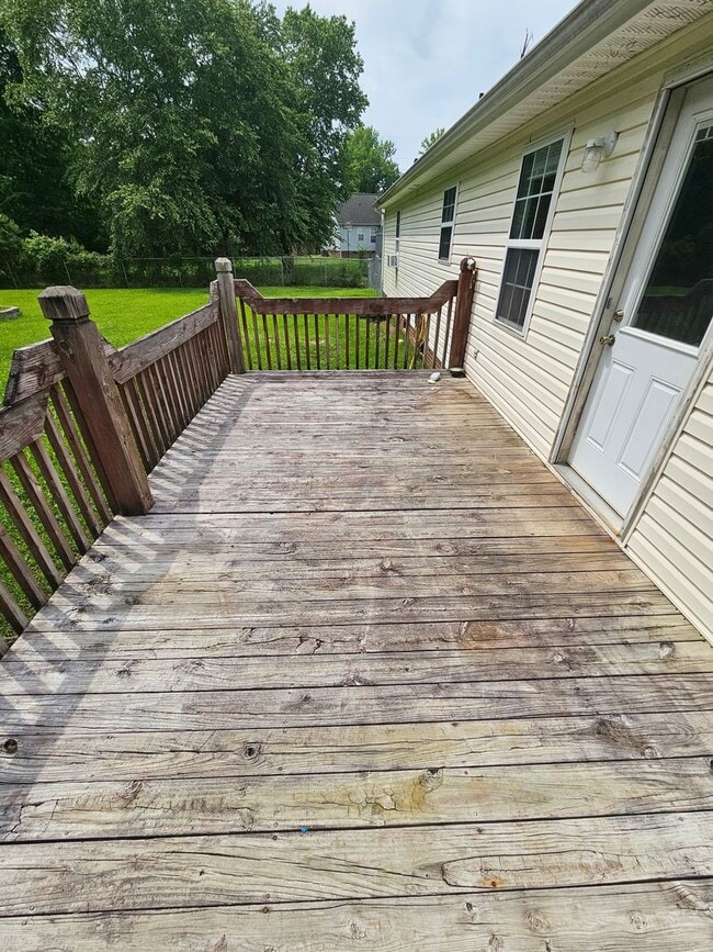 Building Photo - 3 Bedroom Jacksonville Home for Rent
