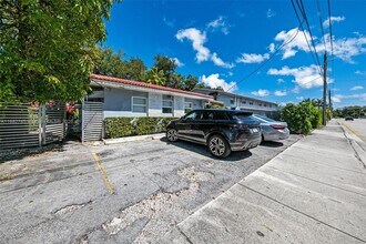 Building Photo - 551 NE 61st St