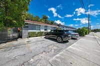 Building Photo - 551 NE 61st St