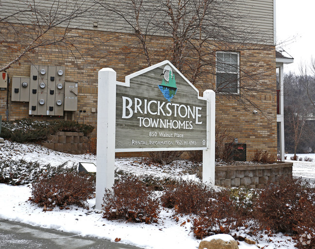 Building Photo - Brickstone Townhomes