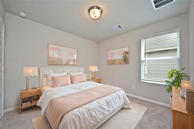 Building Photo - 1015 Modesto Dr