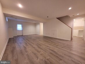 Building Photo - 16542 Sioux Ln