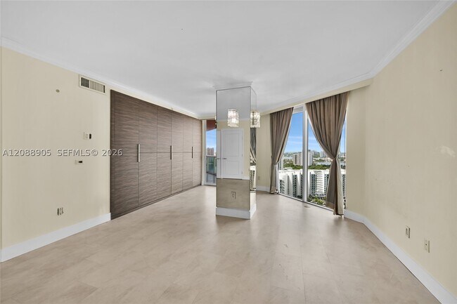 Building Photo - 3370 Hidden Bay Dr