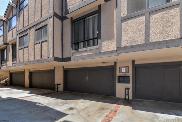Building Photo - 4172 W 147th St
