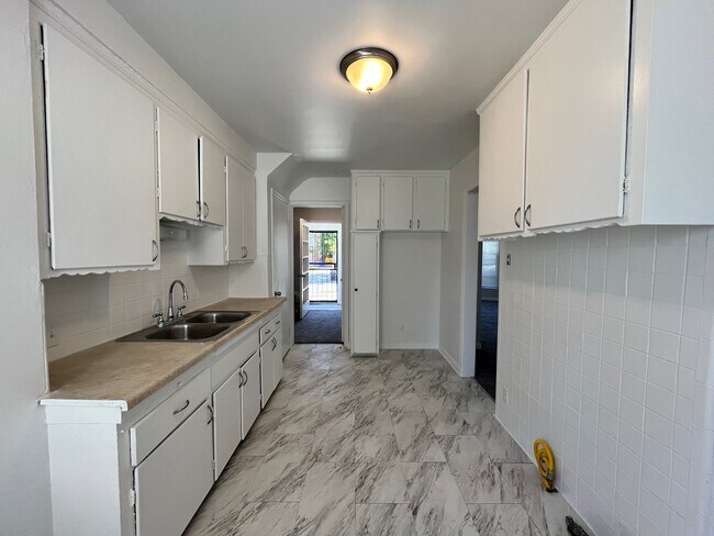 Building Photo - 18276 Appoline St