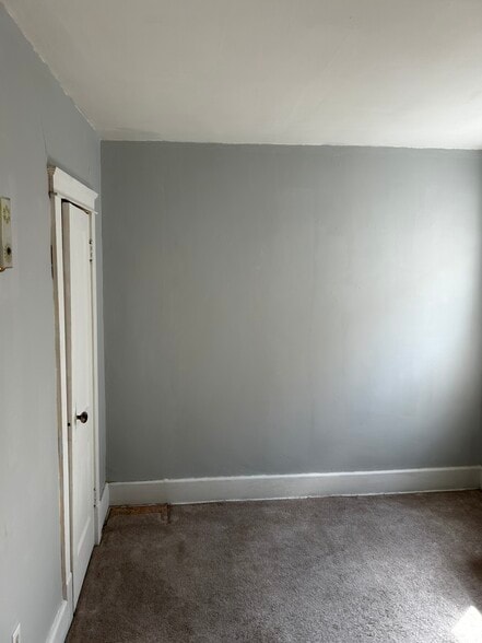 Bedroom 2 - 314 East Ave