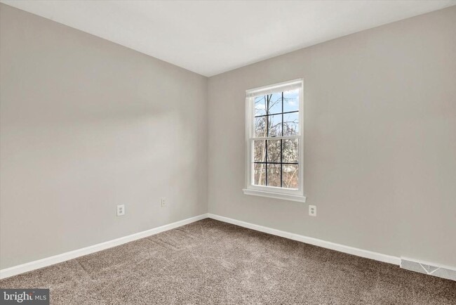 Building Photo - 428 Palmer Terrace