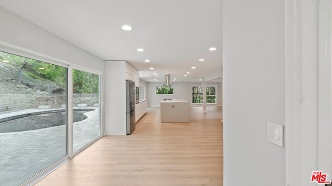 Building Photo - 22540 Margarita Dr