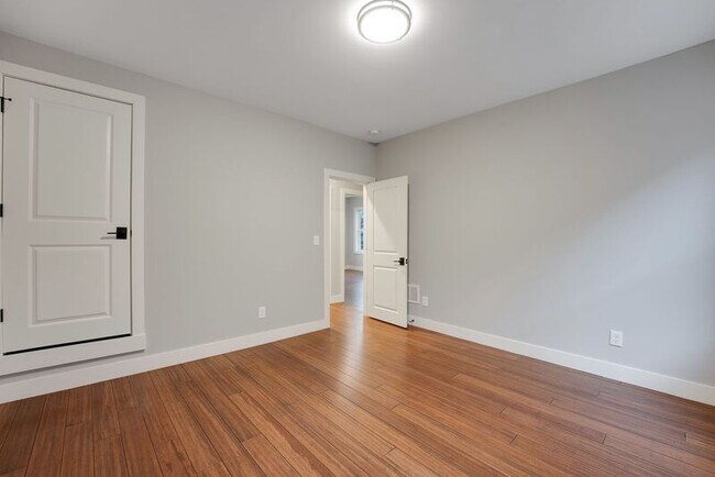 Building Photo - 389-391-391 Berkeley Rd