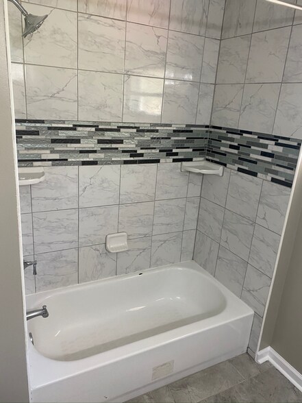 Building Photo - 4152 Sawyer Rd