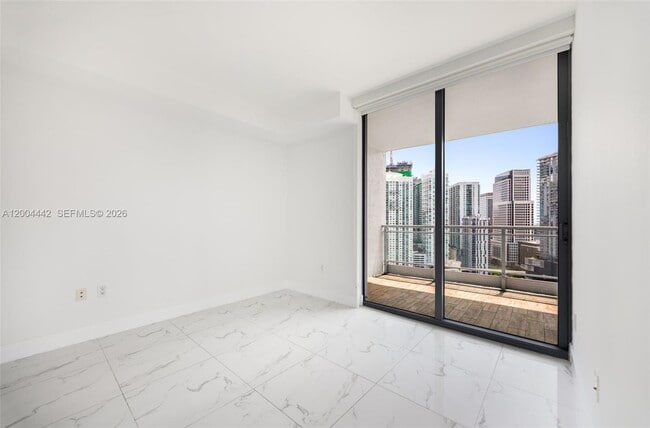 Building Photo - 90 SW 3rd St