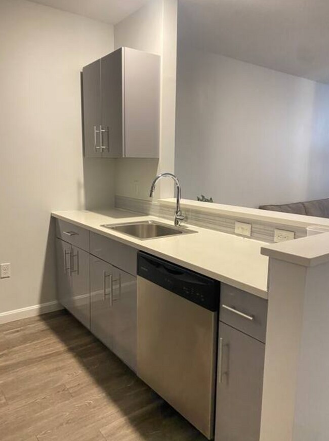 Building Photo - 1505 Commonwealth Ave