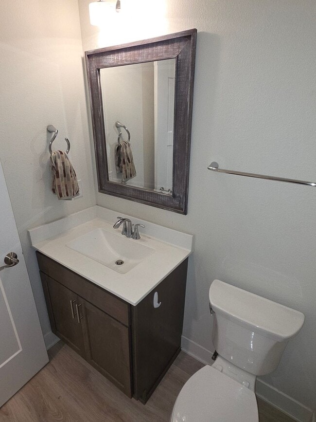 Building Photo - 4 bedroom Sussex home in Village Estates