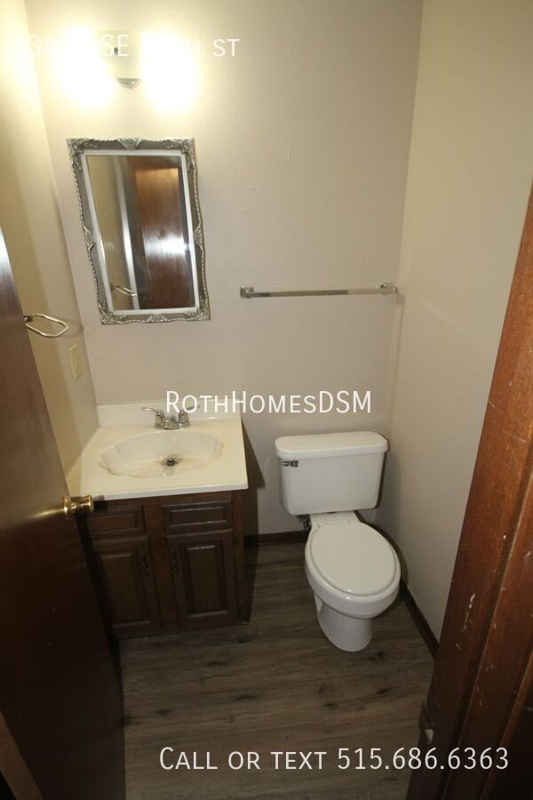 Building Photo - 3435 SE 20th St