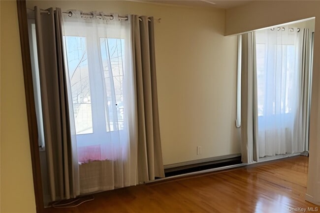 Building Photo - 209-16 23rd Ave