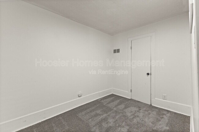 Building Photo - 5953 Rawles Ave