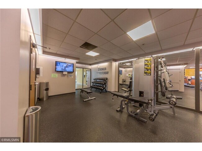 Building Photo - Modern Downtown St. Paul Condo with Top-Ti...