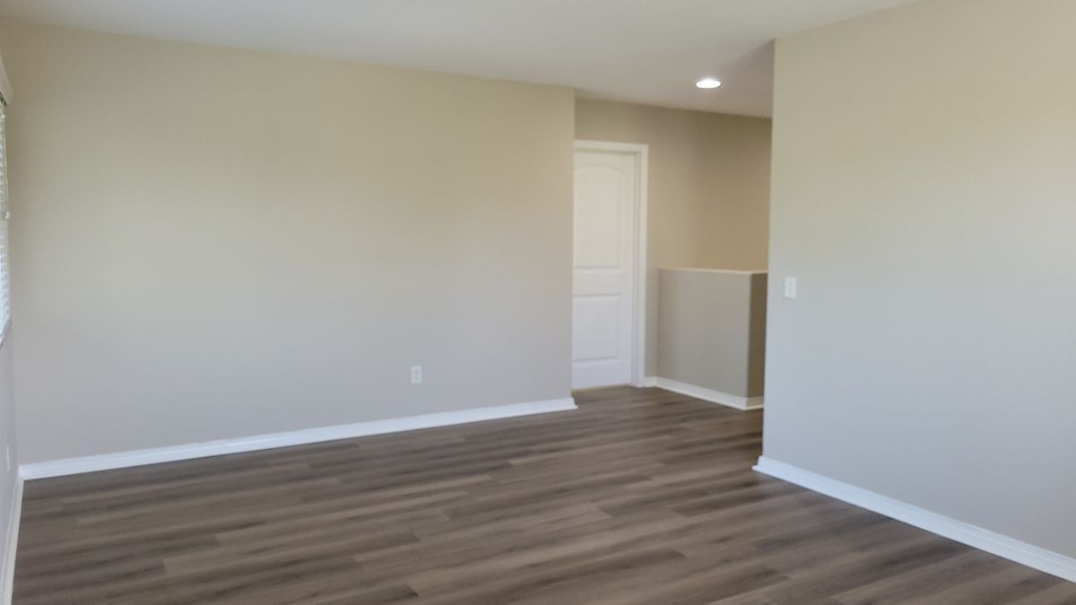 Building Photo - 53214 Savannah Ct
