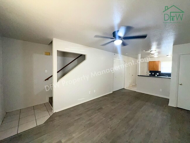 Building Photo - Charming 2-Bed, 2-Story Townhome for Lease in Killeen