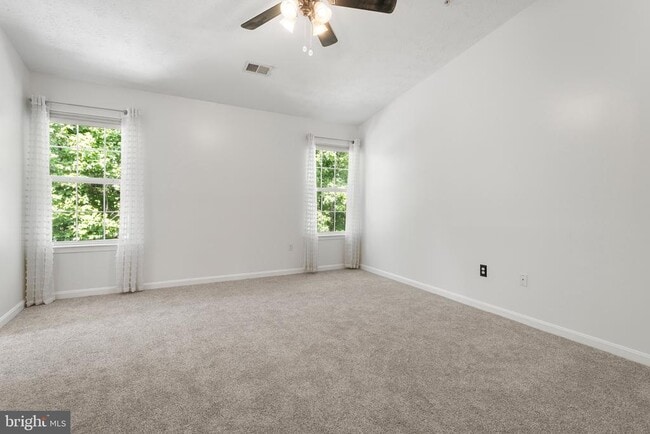 Building Photo - 8220 Silverton Ct