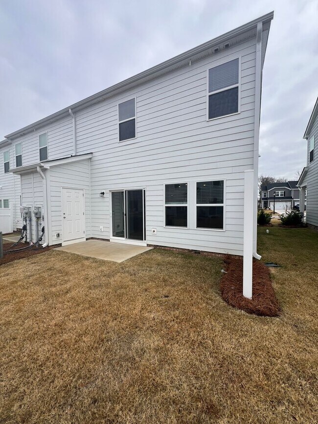 Building Photo - 3 Bedroom, 2.5 Bath Brand New Home for Rent (MONROE)