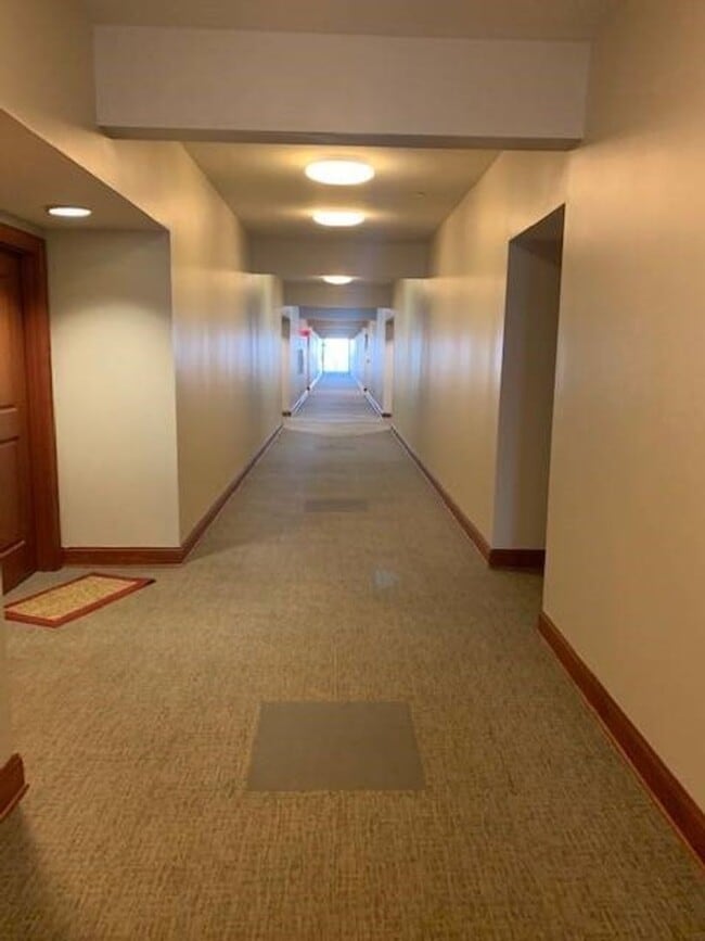 Building Photo - Stylish 2 Bedroom 2 Bath Condo @ Crimson Commons Available Fall 2026! Apply Now!