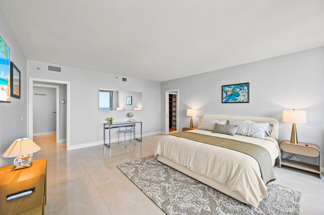 Building Photo - 4000 N Ocean Dr