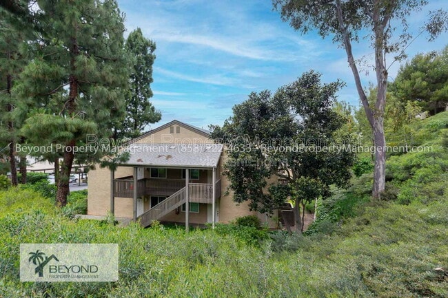 Building Photo - 3128 Via Alicante