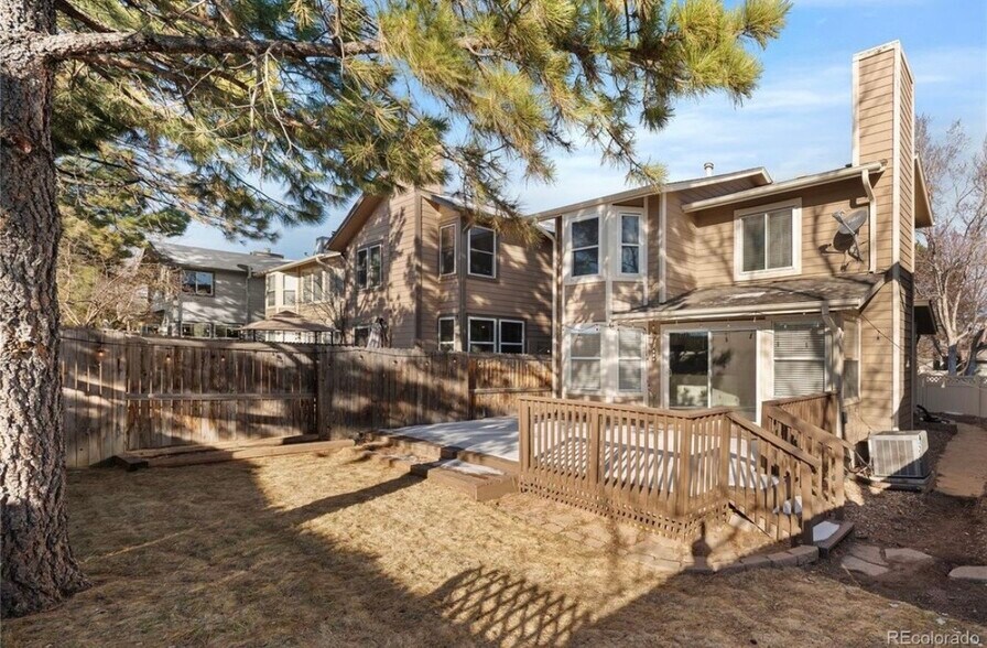 Building Photo - 2060 E Phillips Ln