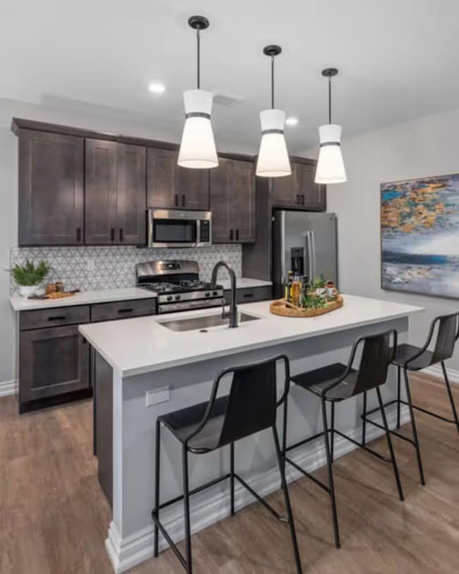 Building Photo - Encore at Heritage Woods