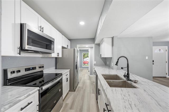 Building Photo - 2517 Clearwood Dr