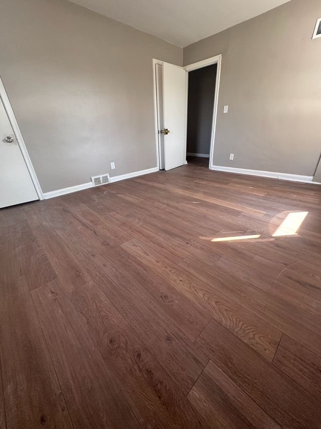 Building Photo - 1665 Anita Pl