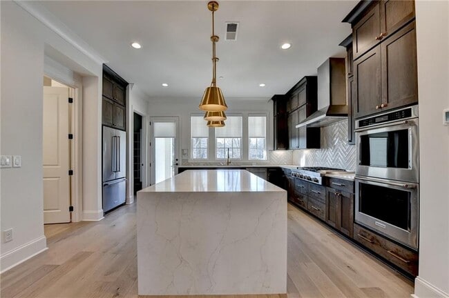 Building Photo - 435 Mayfair Ct