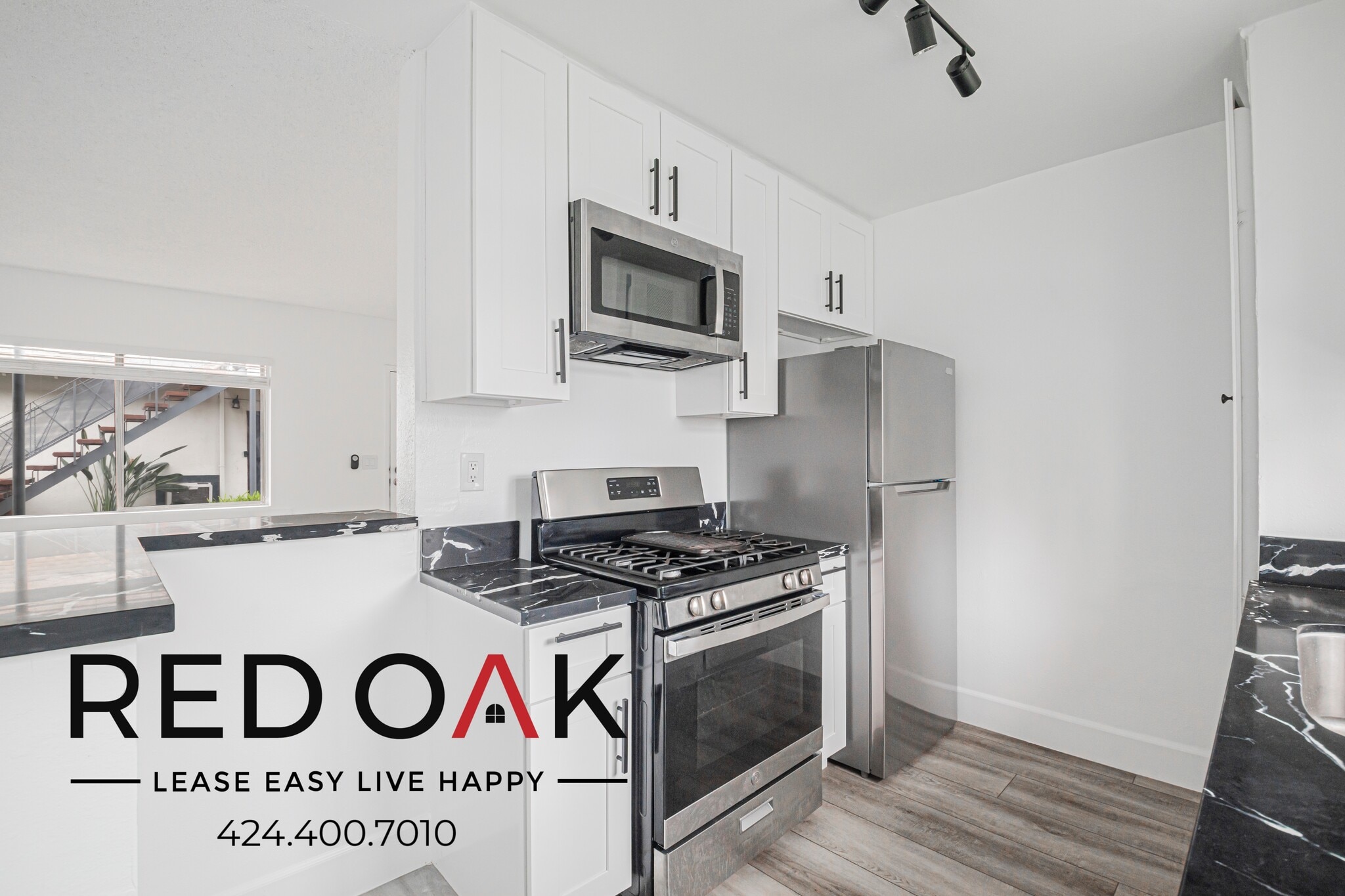 Building Photo - 630 N Cerritos Ave