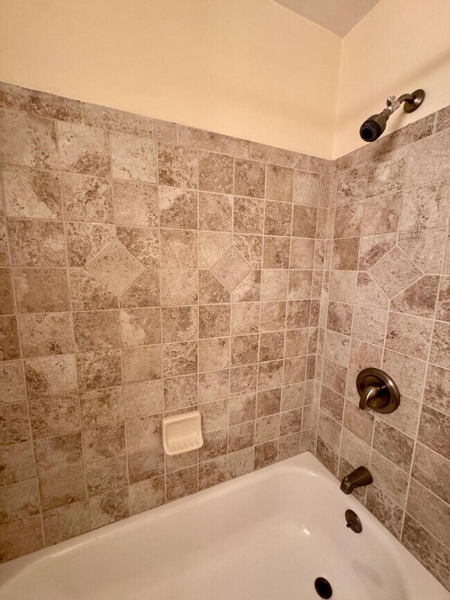 Building Photo - 3031 S Flamingo Way
