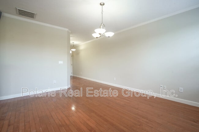 Building Photo - 4084 Weston Pointe Dr